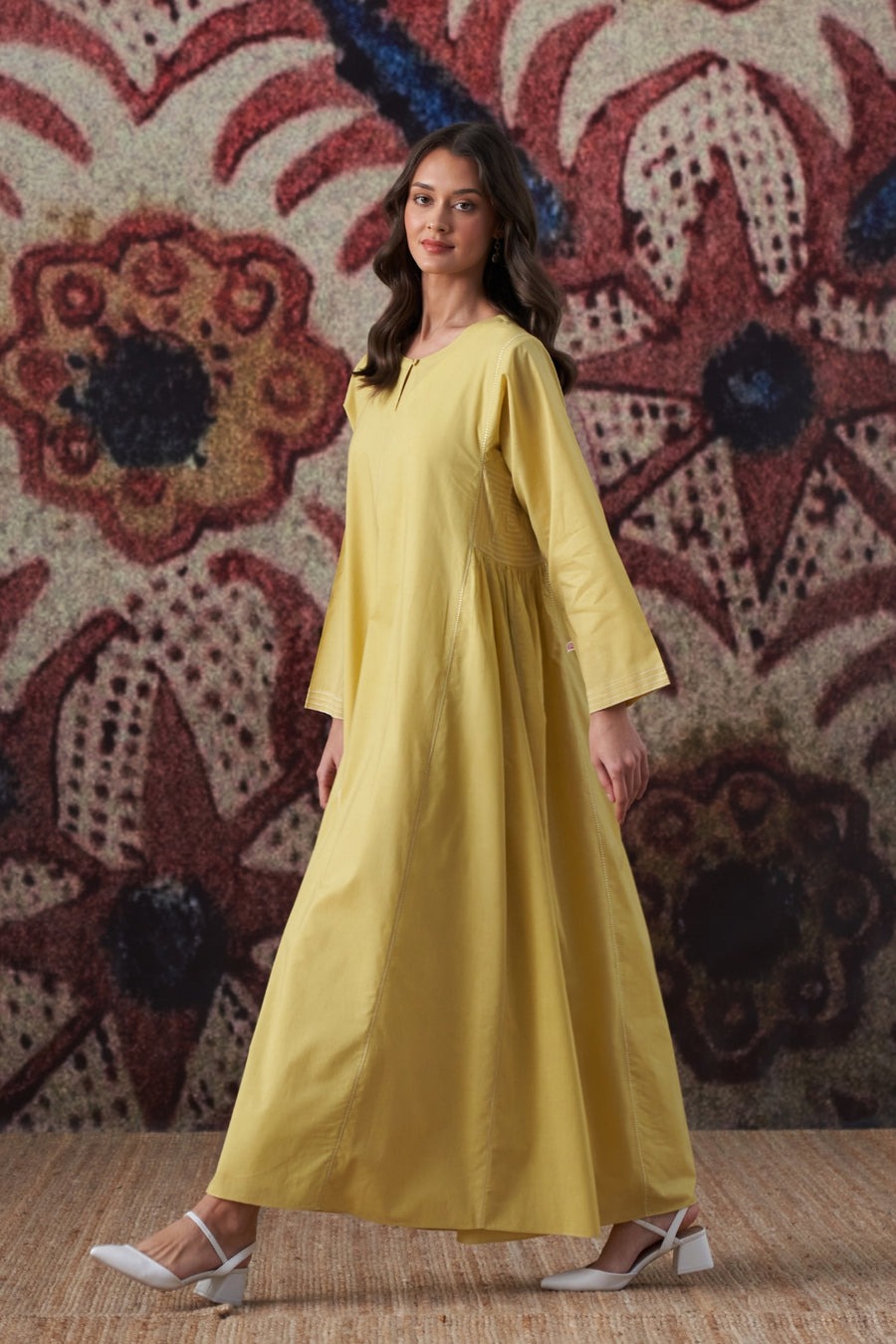 Nooreh Kaftan