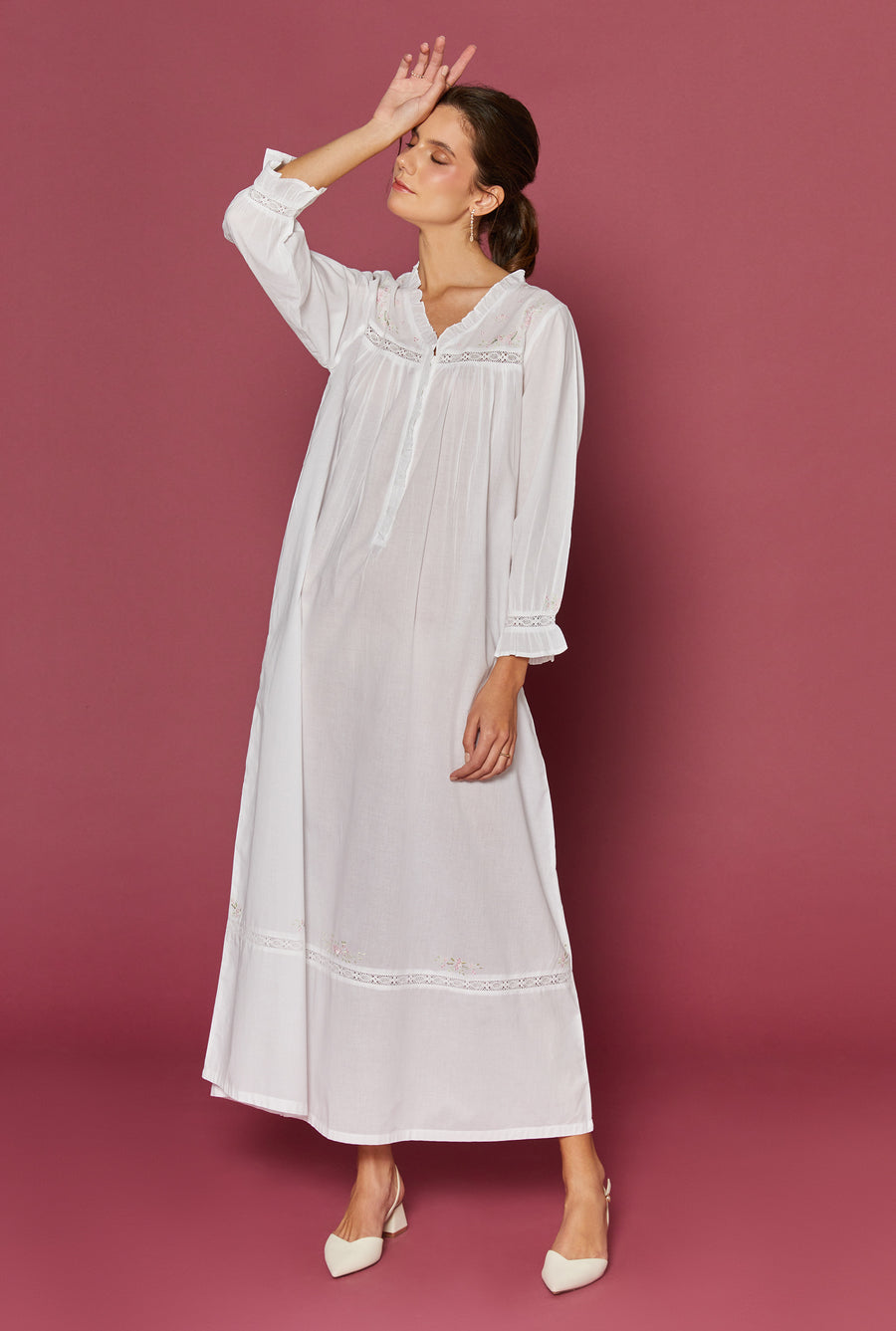 Lover’s Knot Cotton Nightdress