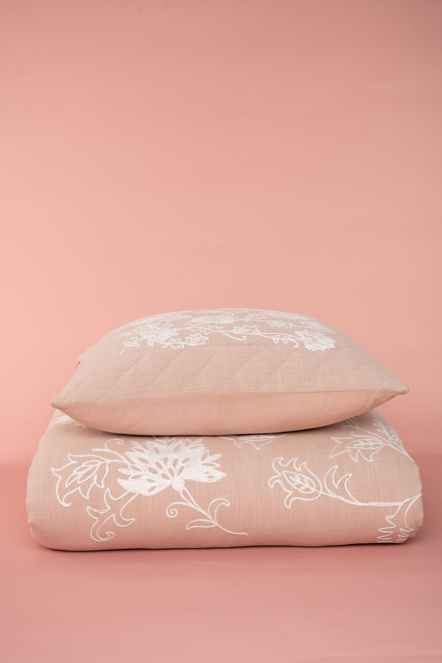 Bed Cover Tabriz Pink (240cm x 260cm)