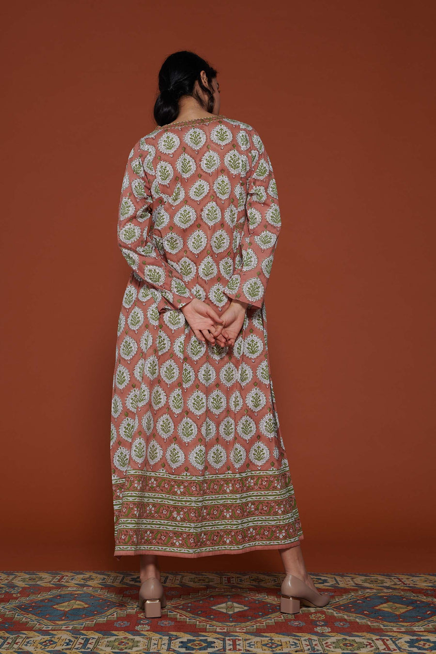 Gulabi  Shiraz Bagh Kaftan