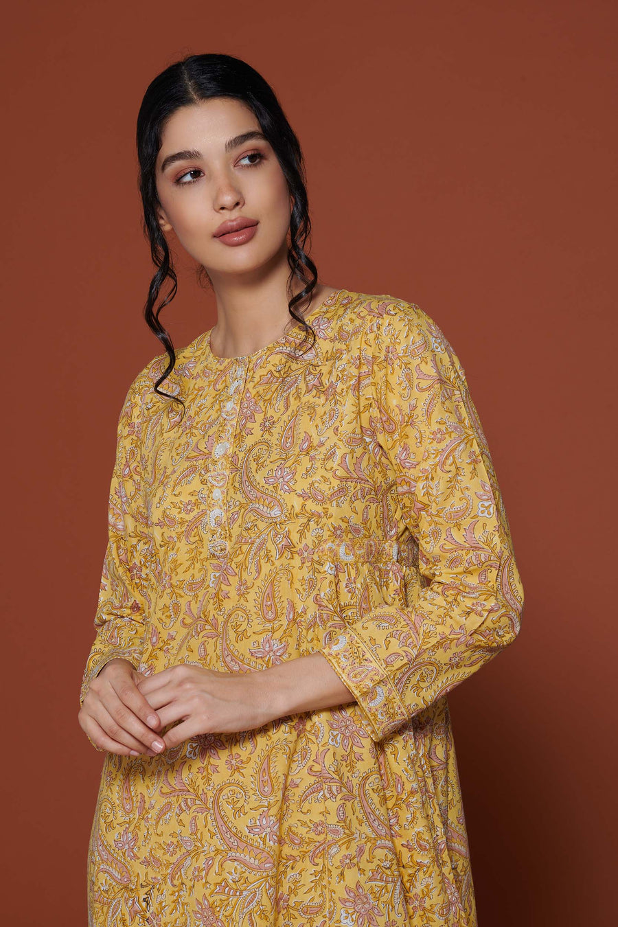 Kesari Ambi Kaftan