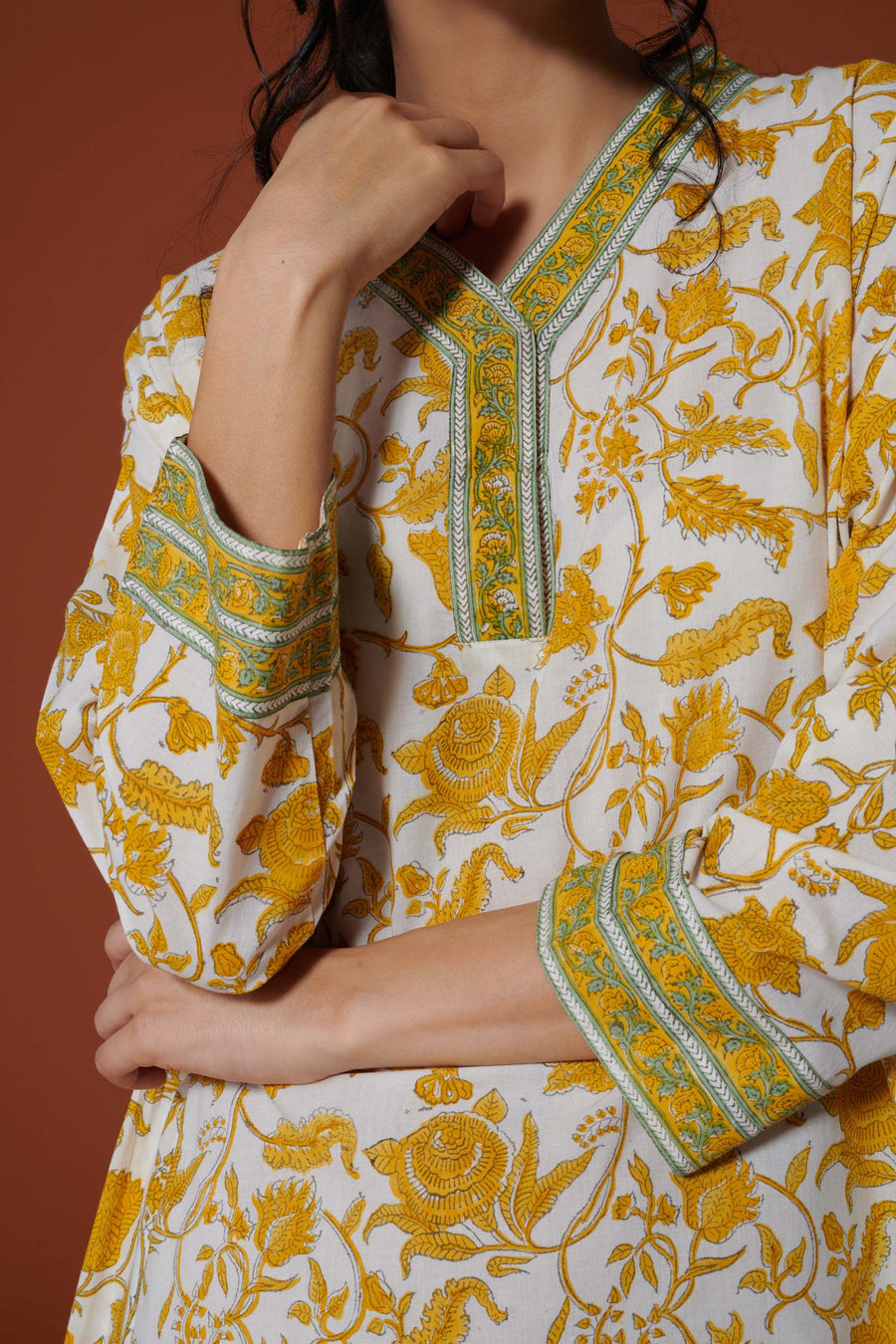 Pila Vasant Cotton Kaftan