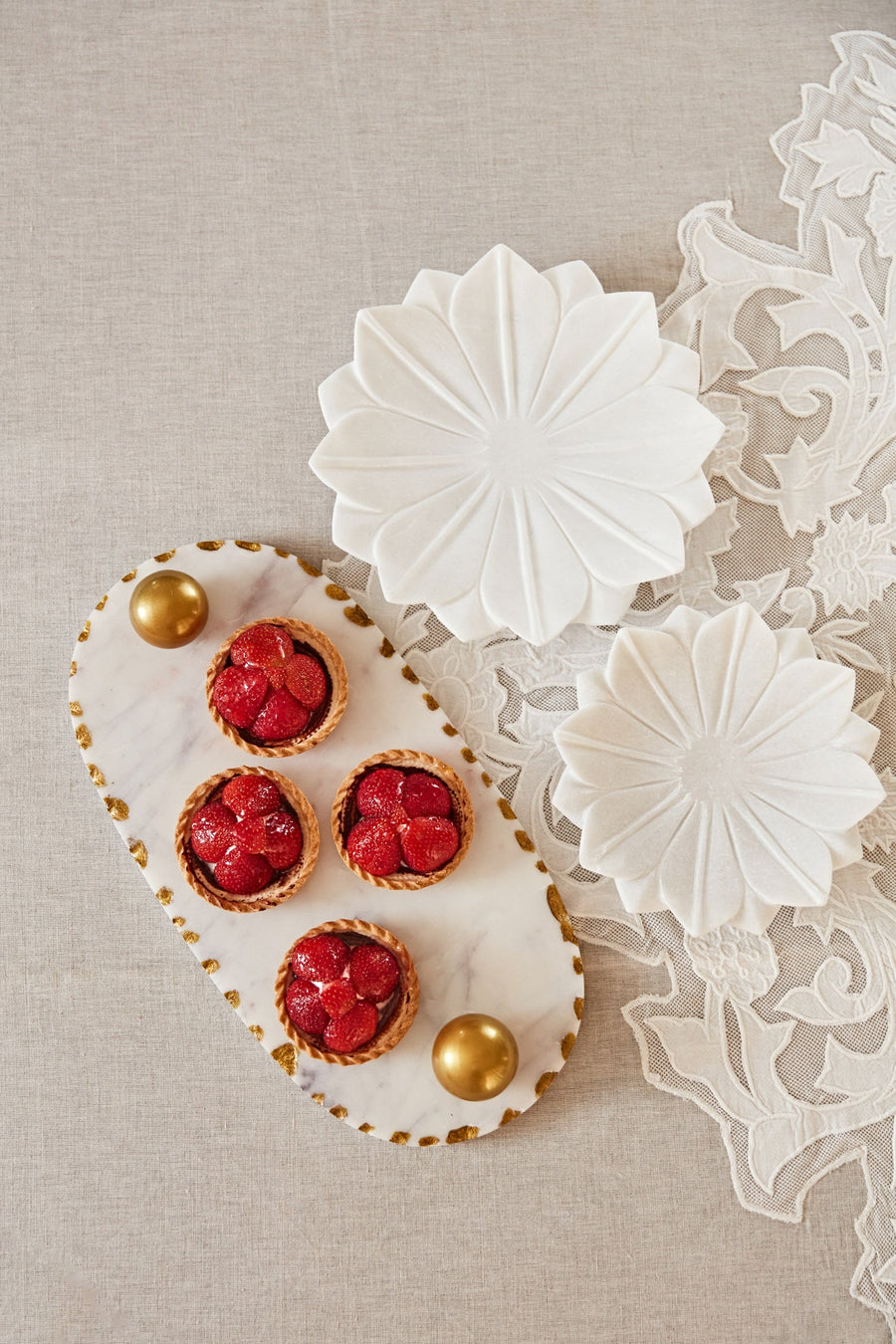 Oval Gold Dome Marble Tray