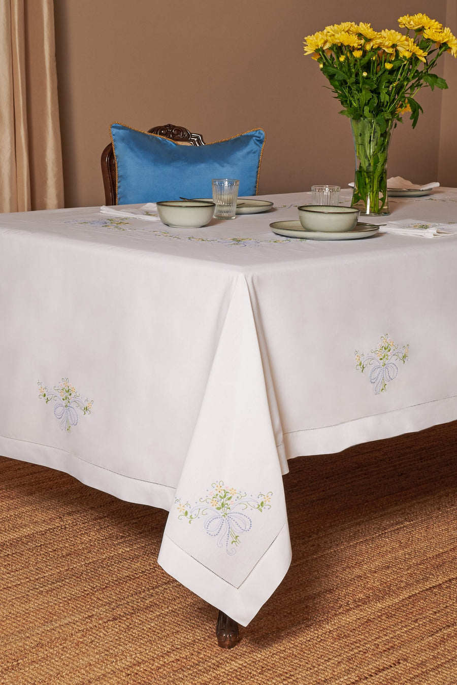 Table Cover Floral Symphony