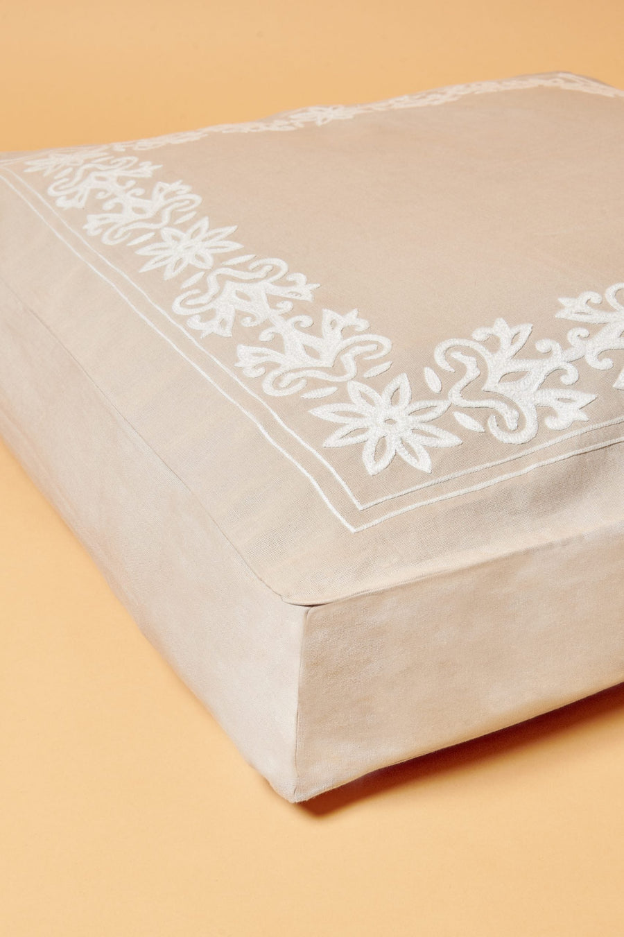 Jasmine Natural Floor Cushion (80 x 80 x 15 cm)